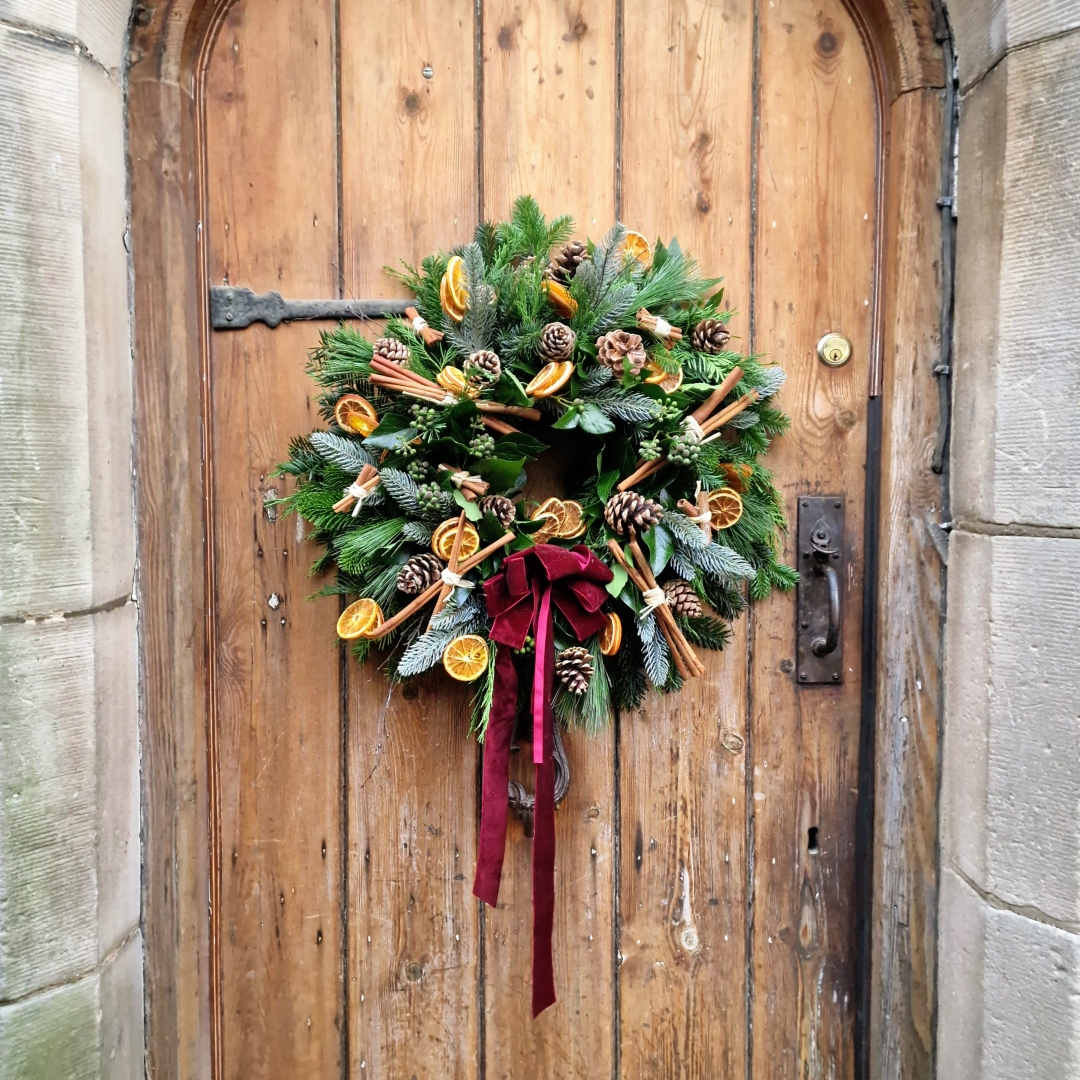 Large Classic Christmas Wreath